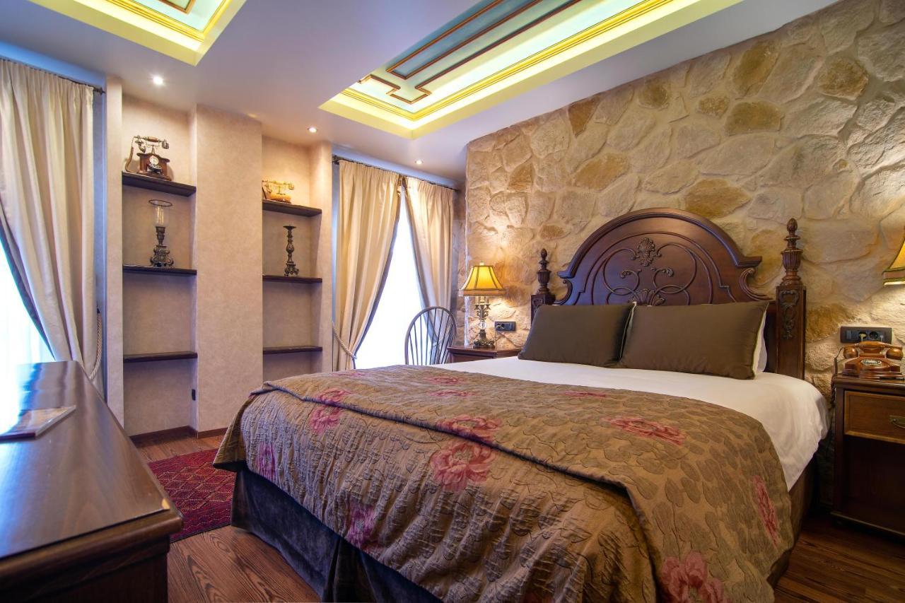 Hotel Kassaros Metsovo Eksteriør billede