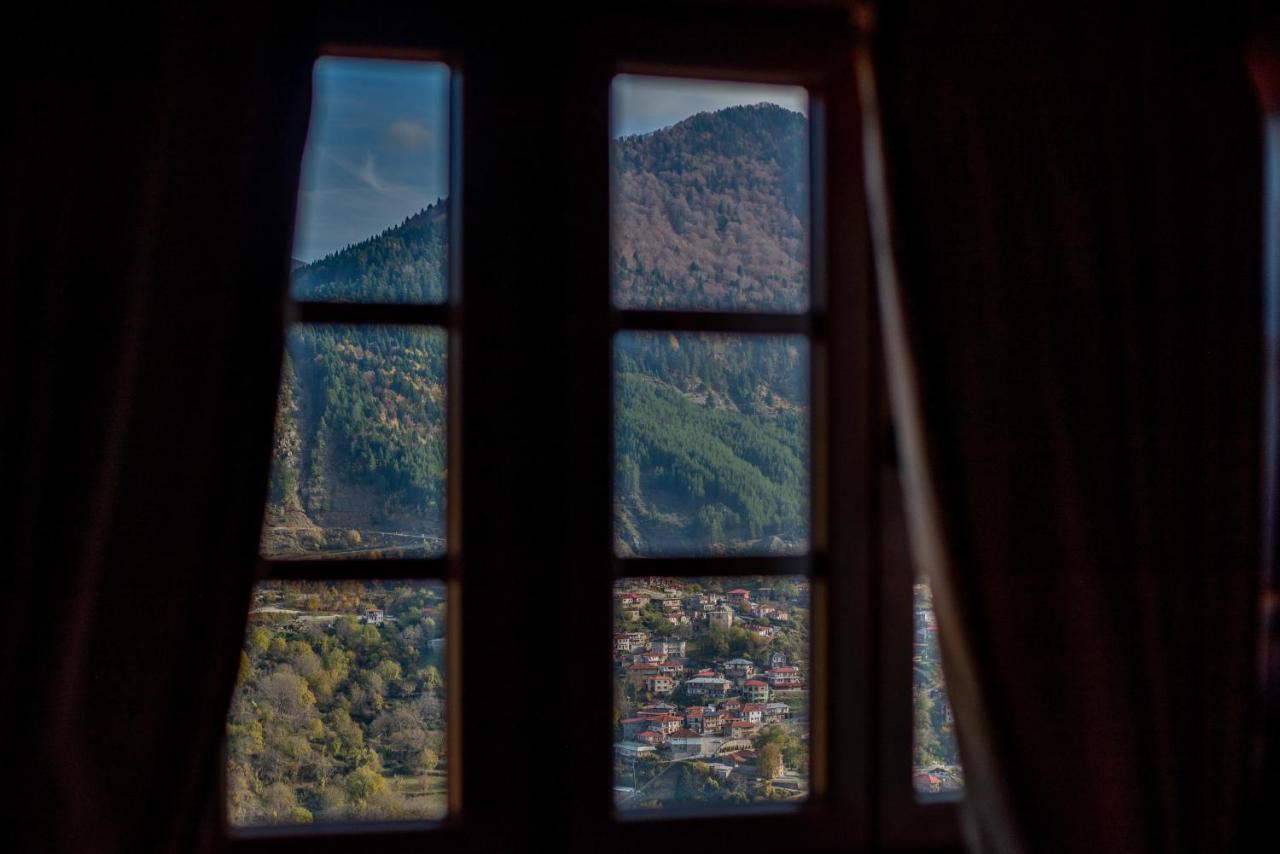 Hotel Kassaros Metsovo Eksteriør billede