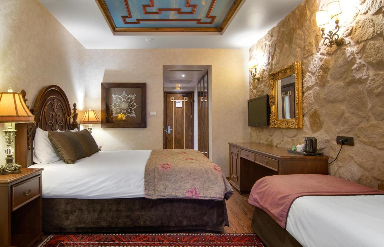 Hotel Kassaros Metsovo Eksteriør billede